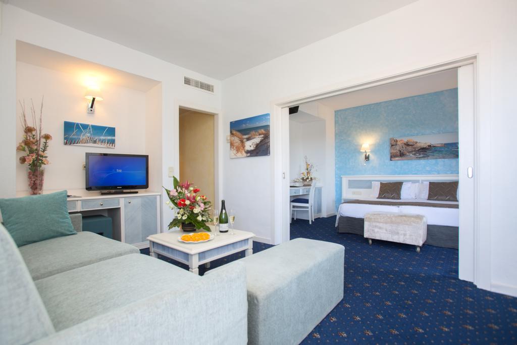 Hotel Cristobal Colon 帕尔马海滩 外观 照片