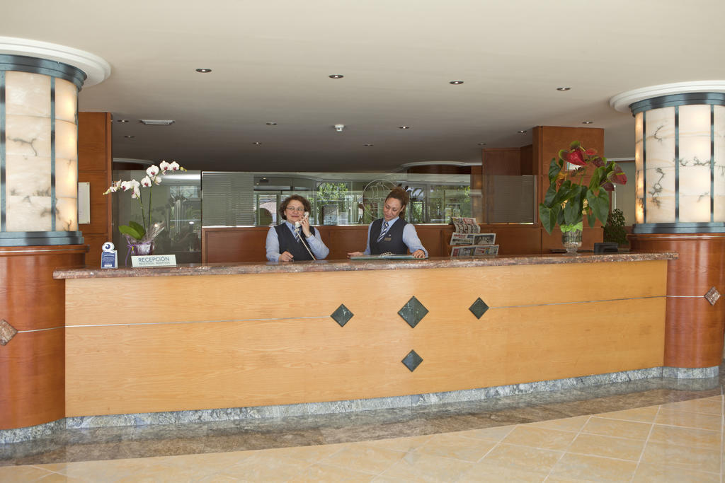 Hotel Cristobal Colon 帕尔马海滩 外观 照片
