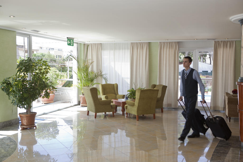 Hotel Cristobal Colon 帕尔马海滩 外观 照片